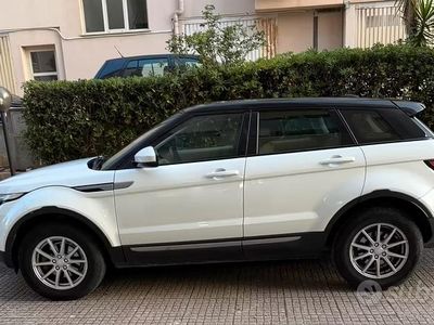 Usata Land Rover Range Rover evoque 150 CV (110 kW) 2015 Bianco SUV