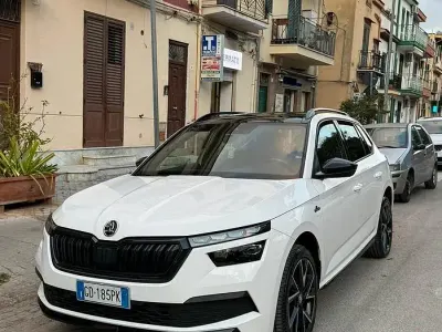 Usata Skoda Kamiq Monte Carlo 110 CV (80 kW) 2021 Bianco SUV