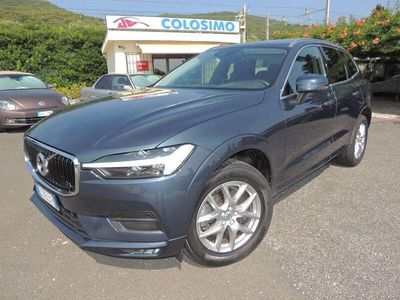 Usata Volvo XC60 Momentum 235 CV (172 kW) 2021 Denim blu metallizzato SUV
