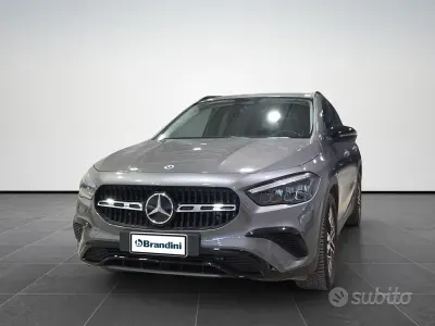 Usata Mercedes GLA200 Advanced Plus 150 CV (110 kW) 2024 Grigio SUV
