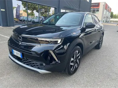 Usata Opel Mokka Elegance 131 CV (96 kW) 2022 Nero SUV