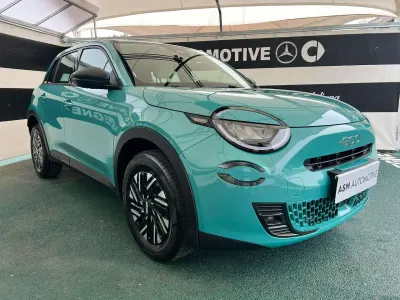 Nuova Fiat 600 Pop 101 CV (74 kW) 2026 Azzurro acqua SUV