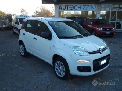 Usata Fiat Panda Lounge 70 CV (51 kW) 2019 Bianco Utilitaria