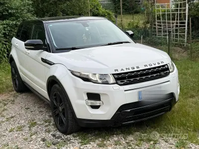 Usata Land Rover Range Rover evoque Black Edition 190 CV (139 kW) 2013 Bianco SUV