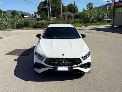 Usata Mercedes A180 AMG Line Premium Plus 116 CV (85 kW) 2023 Bianco Berlina