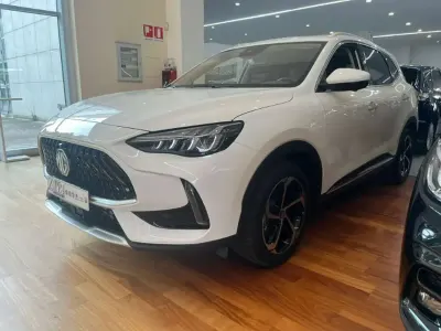 Usata MG HS Luxury 162 CV (119 kW) 2024 Bianco SUV