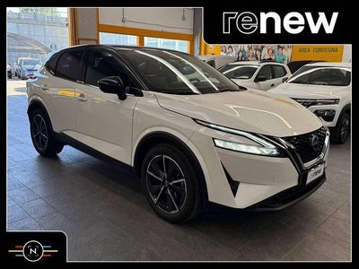 Usata Nissan Qashqai Tekna 158 CV (116 kW) 2022 Bianco perlato/tetto nero SUV
