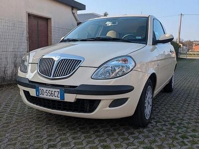 Usata Lancia Ypsilon 60 CV (44 kW) 2006 Utilitaria