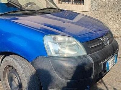 Usata Peugeot Partner 2004 Monovolume