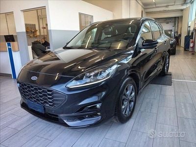 Usata Ford Kuga ST-Line 120 CV (88 kW) 2024 Nero SUV