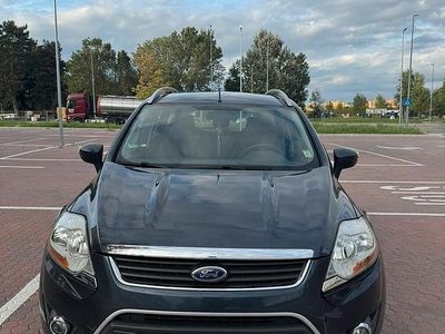 Usata Ford Kuga 140 CV (102 kW) 2010 Grigio SUV
