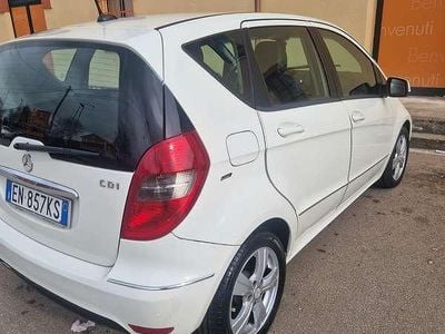 Occasion Mercedes A180 Avantgarde 109 ch (80 kW) 2011 Monospace