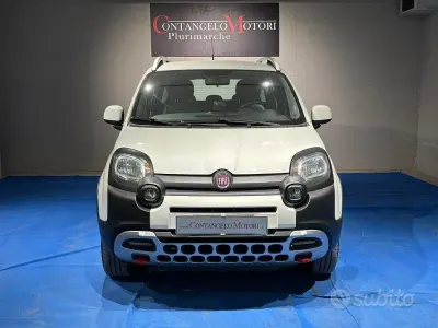 Käytetty Fiat Panda 4x4 S 84 HP (61 kW) 2019 Valkoinen Viistoperä