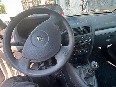Usata Renault Clio II 2003 Grigio Utilitaria