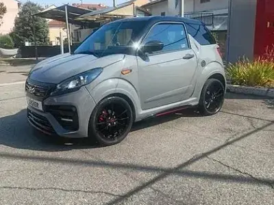 Usata Ligier JS50 2024 Grigio Utilitaria