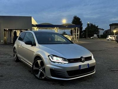Usata VW Golf VII GTI 230 CV (169 kW) 2016 Berlina