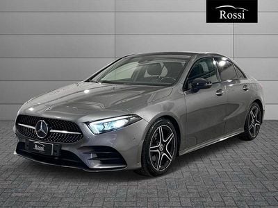 Usata Mercedes A180 Premium 116 CV (85 kW) 2019 Grigio Berlina