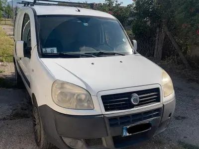 Usata Fiat Doblò 105 CV (77 kW) 2008 Bianco Monovolume
