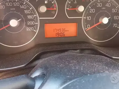 Usata Fiat Grande Punto 90 CV (66 kW) 2008 Nero Utilitaria