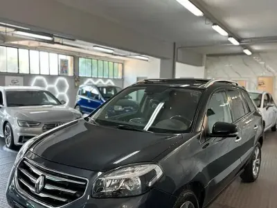 Usata Renault Koleos Dynamique 150 CV (110 kW) 2013 Grigio SUV