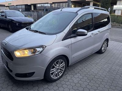 Occasion Ford Courier 75 PK (55 kW) 2017 Grijs MPV