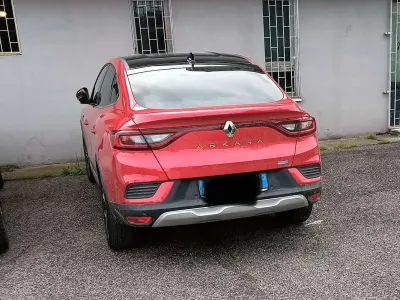 Usata Renault Arkana Intens 94 CV (69 kW) 2021 Rosso SUV
