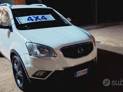 Usata Ssangyong (KGM) Korando 175 CV (128 kW) 2013 Bianco SUV