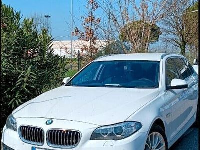 usata BMW 518 D TOURING LUXURI XENON NAVI (LEGGI) 10/2014