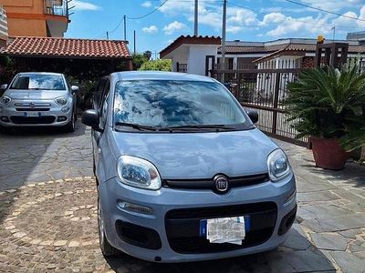 Usata Fiat Panda 69 CV (50 kW) 2018 Grigio Utilitaria