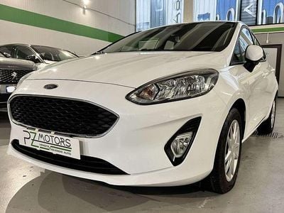 Usata Ford Fiesta 86 CV (63 kW) 2019 Bianco Utilitaria