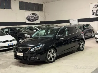 Usata Peugeot 308 GT-line 131 CV (96 kW) 2018 Nero Berlina