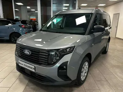Nuova Ford Transit Courier 101 CV (74 kW) 2026 Solar silver Furgone
