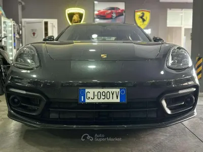 Usata Porsche Panamera 4 E-Hybrid 330 CV (242 kW) 2022 Grigio Utilitaria