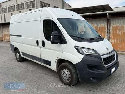 Usata Peugeot Boxer 131 CV (96 kW) 2018 Bianco pastello Furgone