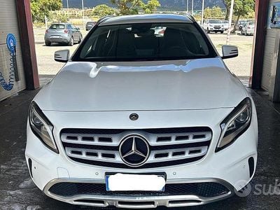 Usata Mercedes GLA180 2019 Bianco SUV
