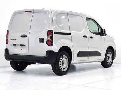Nuova Fiat Doblò 131 CV (96 kW) 2025 Bianco Monovolume