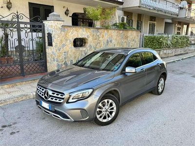 Mercedes GLA200