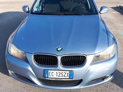Usata BMW 320 177 CV (130 kW) 2010 Grigio Station wagon
