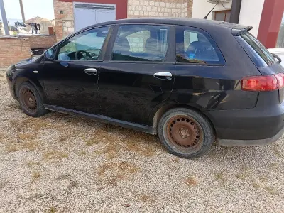 Usata Fiat Croma 120 CV (88 kW) 2008 Nero Station wagon