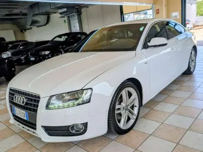 Usata Audi A5 Sportback S-Line 211 CV (155 kW) 2011 Bianco Utilitaria