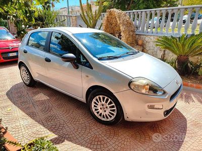 Usata 2014 Fiat Grande Punto Utilitaria | 3800 € (Buon prezzo)