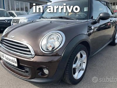 Usata Mini ONE 74 CV (54 kW) 2012 Marrone Utilitaria