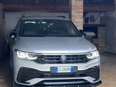 Brugt VW Tiguan R-line 150 HK (110 kW) 2024 Sølv SUV
