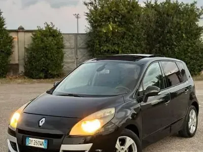Usata Renault Scenic E-Tech 2009 Nero Monovolume
