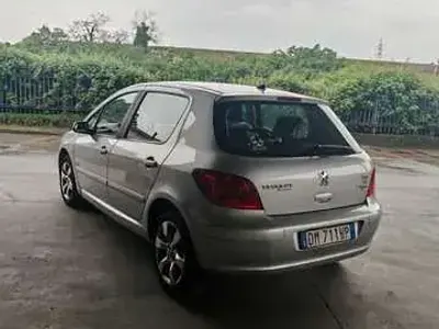 Usata Peugeot 307 109 CV (80 kW) 2005 Berlina