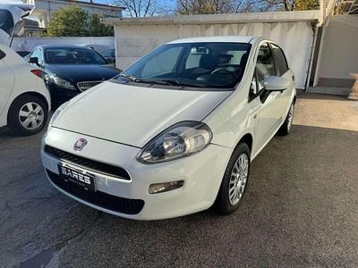 Usata Fiat Punto Street 78 CV (57 kW) 2015 Bianco Berlina