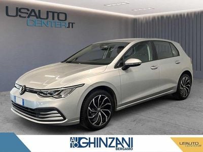 Usata VW Golf VIII Life 110 CV (80 kW) 2024 Argento Berlina