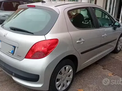 Usata Peugeot 207 2009 Grigio Utilitaria