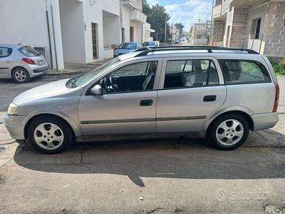 Begagnad Opel Astra 75 HK (55 kW) 2000 Grå Kombi