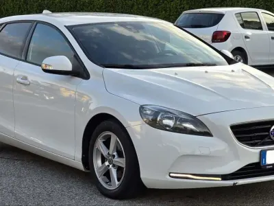 Brugt Volvo V40 Plus 114 HK (83 kW) 2013 Hvid Sedan